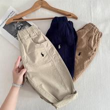 儿童裤子2025春款男童纯色绣标萝卜裤宝宝小童秋款日系潮牌休闲裤