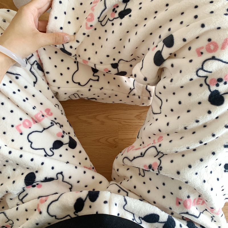 Large Quantity and Good Price. Flannel Pajamas for Women in Autumn and Winter Can Be Worn Outside. Korean Style Cartoon Print Warm Plush Can Be Worn Outside Large Quantity and Good Price. Flannel Pajamas for Women in Autumn and Winter Can Be Worn Outside. Korean Style Cartoon Print Warm Plush Can Be Worn Outside