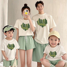 莱梦德亲子装t恤2025夏款一家三口四口炸街母女母子拍照服度假装