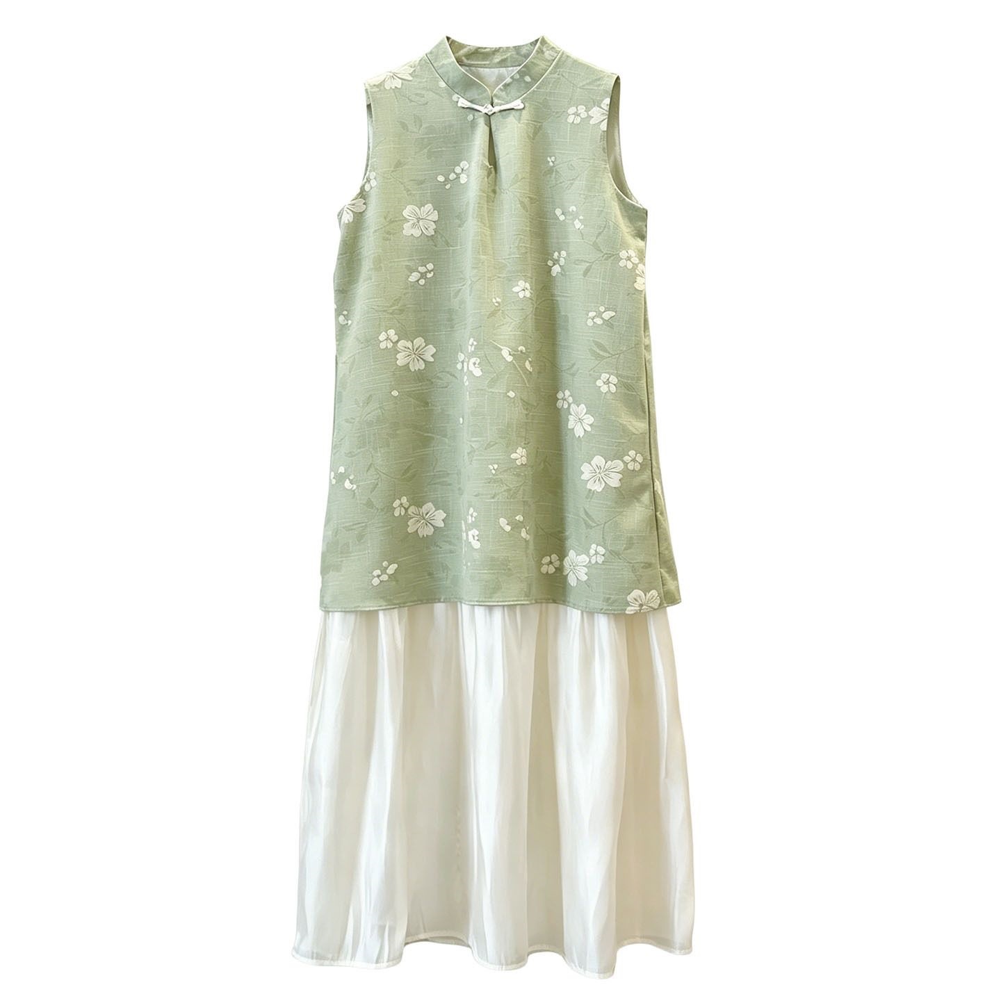 New Chinese-style retro dress with a button-down design, sleeveless, and a slimming effect, perfect for summer. It features a long dress design that creates the illusion of a two-piece outfit
