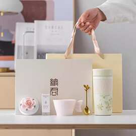 粉色捏花香薰陶瓷杯子礼盒结婚伴手礼送伴郎伴娘婚宴宾客礼物批发