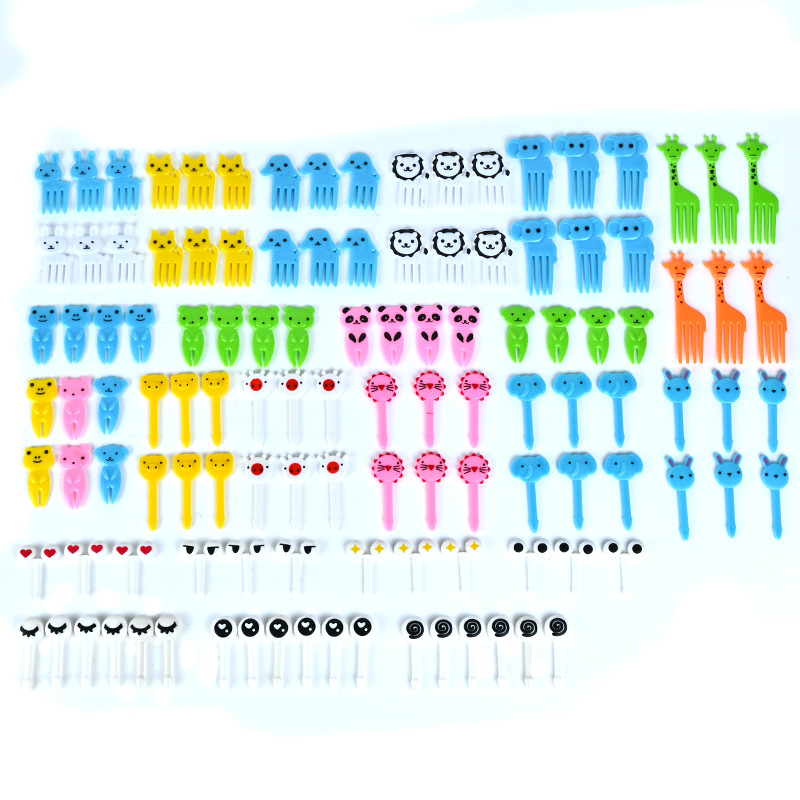 Uso doméstico Cartoon Tenedores para fruta para niños Creativo Animales para niños Set de palillos de plástico para fruta Palillos para fiambrera