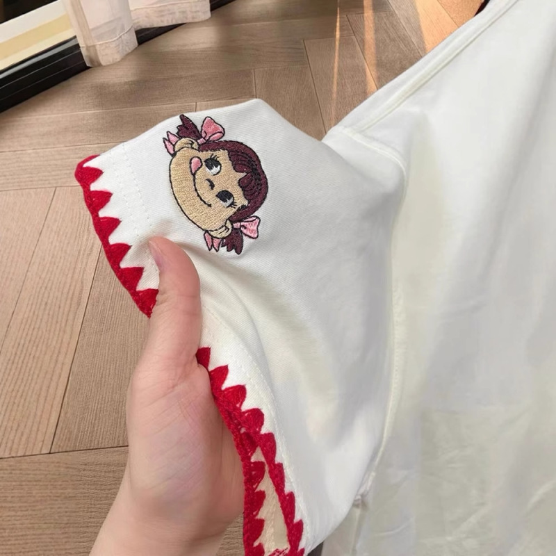 ドーパミン甘くてかわいい刺繍パッチワーク半袖 Tシャツ女性のための夏 2025 新入生多用途カジュアルトップスイン|undefined