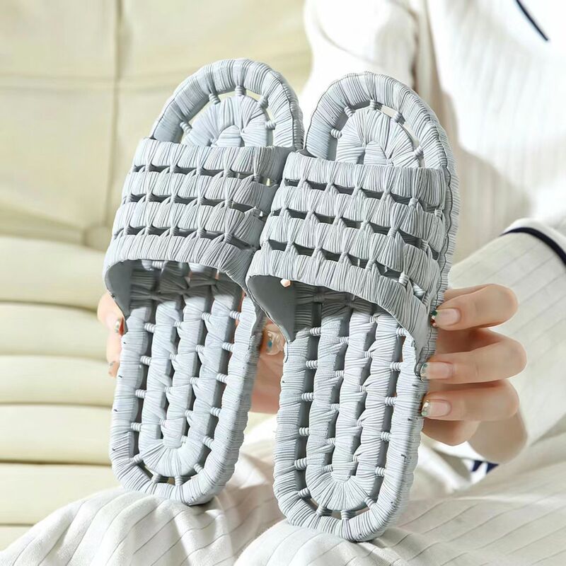 Slippers, Bathroom Slippers, Soft-Soled Slippers for Couples, Indoor Non-Slip Home Use, Non-Slip Hollow-Out Indoor Water-Draining Slippers Slippers, Bathroom Slippers, Soft-Soled Slippers for Couples, Indoor Non-Slip Home Use, Non-Slip Hollow-Out Indoor Water-Draining Slippers