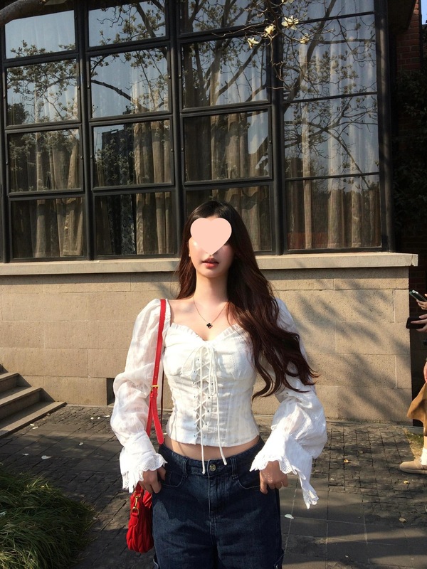 法式绑带一字肩蕾丝长袖衬衫女春夏季小众别致露锁骨绝美上衣|undefined