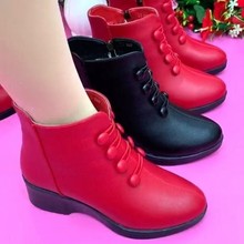 真软皮2025秋冬新款坡跟女皮靴保暖短靴妈妈加绒棉鞋百搭马丁靴潮