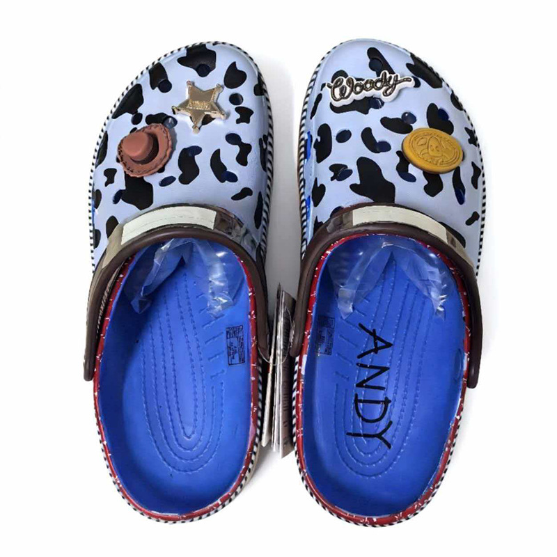 Juguetes Croos moda casual casual versátil movilización total hoodie holes zapatos de playa casual zapatos de playa