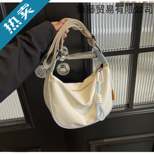 ����Ů�r���p��2025�¿���Ӱ�Ůб��ٴ�С���μ������ͨ�ڰ�