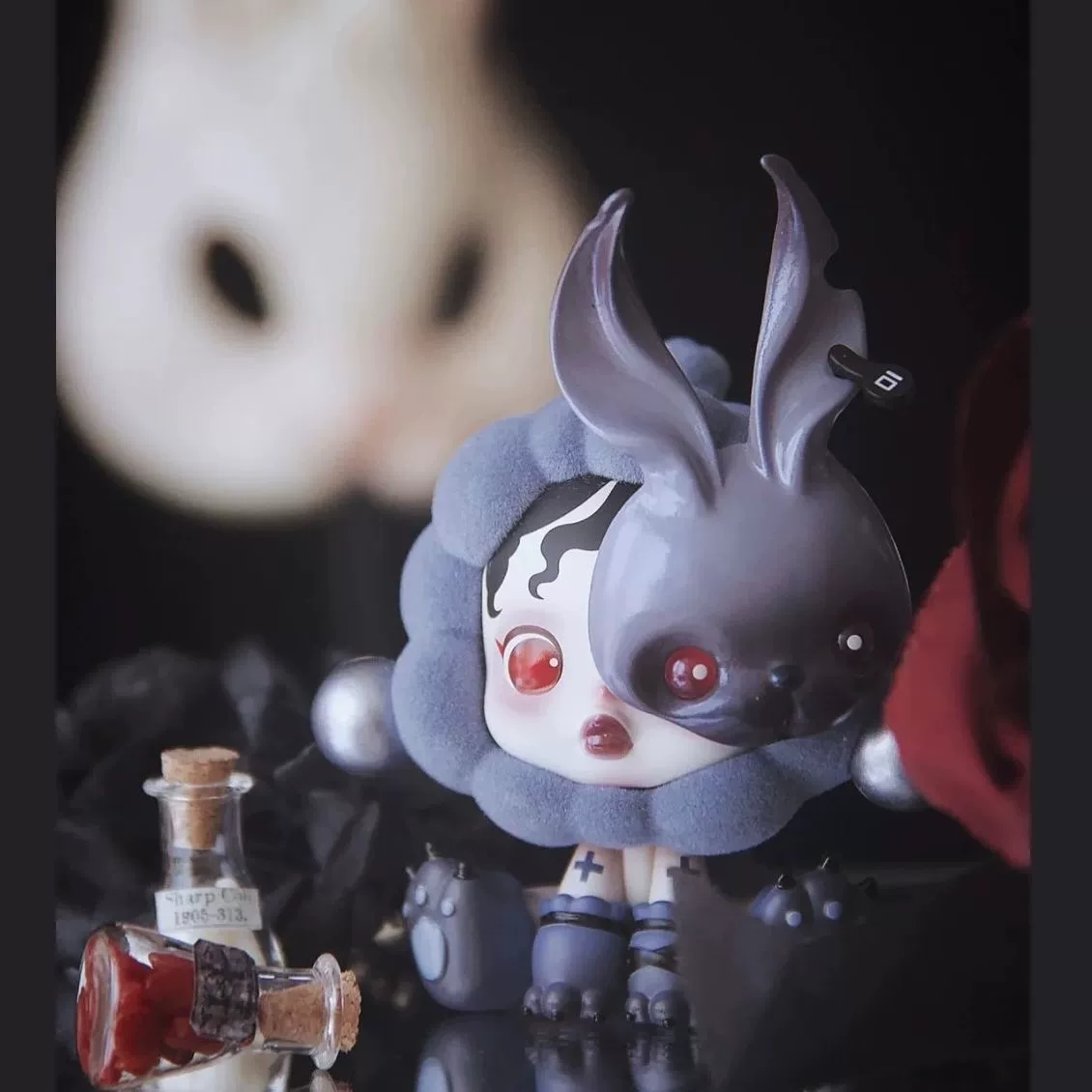 Фигурка в слепой коробке (SKULLPANDA) серия Dream Eater — коллекционная, 12+1 скрытый вариант