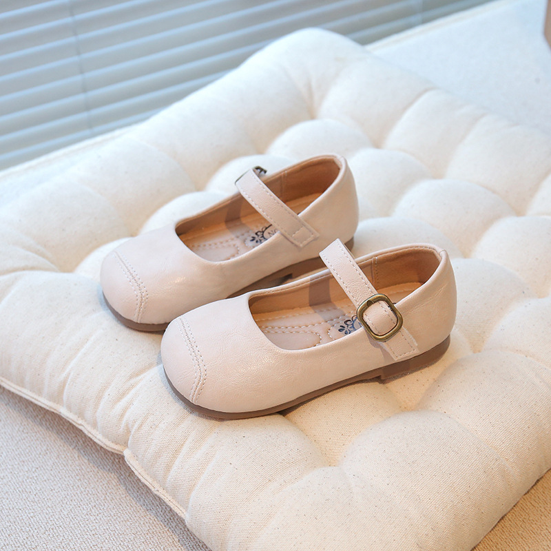 Zapatos de cuero para niñas, primavera y otoño 2026, nuevos zapatos de princesa elegantes para niñas, mocasines de suela blanda, zapatos Mary Jane.