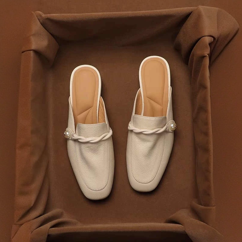 [В наличии] Женские летние полусандалии-мюли на толстом каблуке, французского стиля, с заостренным носком, для улицы, новые, на среднем каблуке.