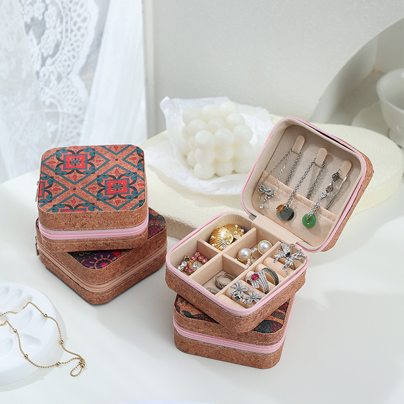 Portable Jewelry Storage Box Valentine's Day Gift Packaging Box Earring Ring Necklace Jewelry Box Decorative Mini Box