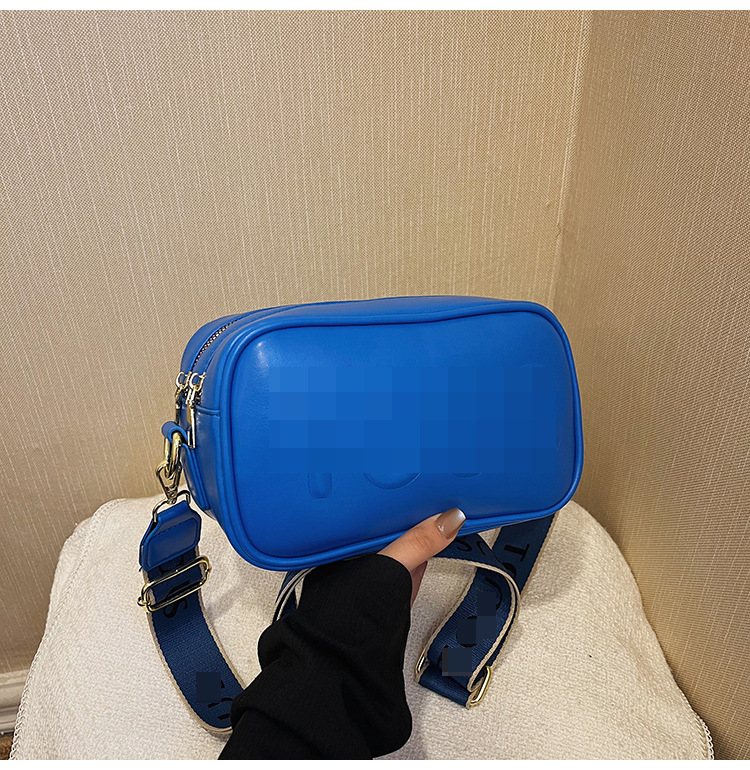 Bolsos pequeños de color sólido de moda europea y americana para mujer 2024 nueva primavera y verano retro casual pequeño bolso cuadrado bolso de mensajero de alta calidad