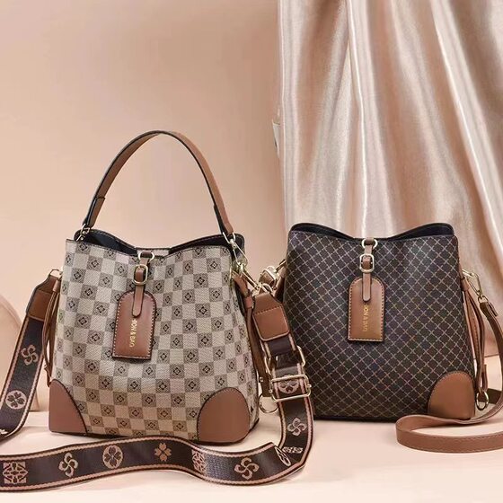 Hot New Exquisite Women's Bag Bagpu Plaid Bucket Bag Large Capacity Shoulder Bag Crossbody Bag ladiesbags