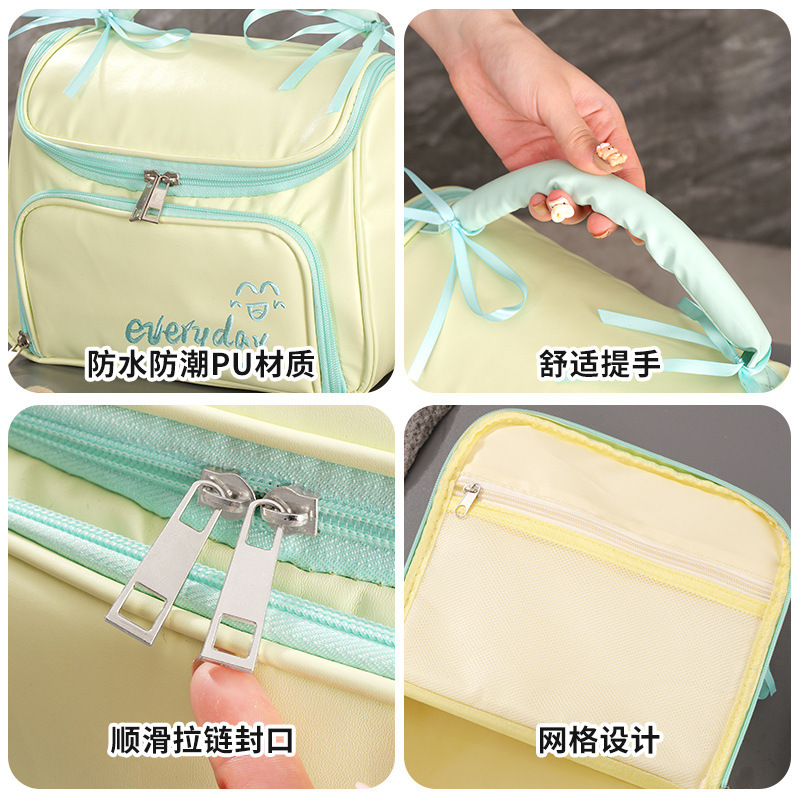 Capacious handheld cosmetic bag with bow to go out
