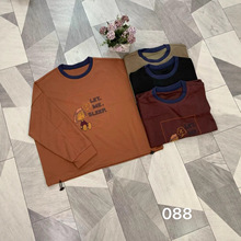 ���ο�ͨ�������� 2025�＾�¿� ��Լʱ�г���Բ��ײɫ����Ů088