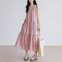 夏のベストワンピース女性2025新商品の海辺のリラックス感があります。