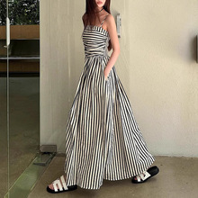 预售法式高个子黑白竖条纹抹胸露肩吊带裙度假风a字连衣裙长裙