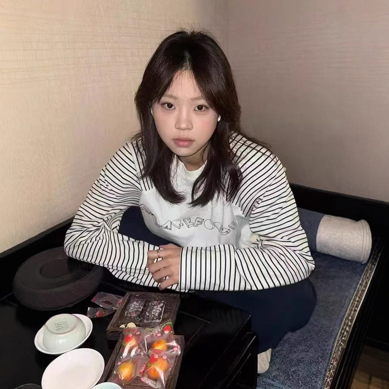 美式复古插肩袖t恤女2025春季爆款设计感条纹宽松显瘦长袖上衣潮|undefined