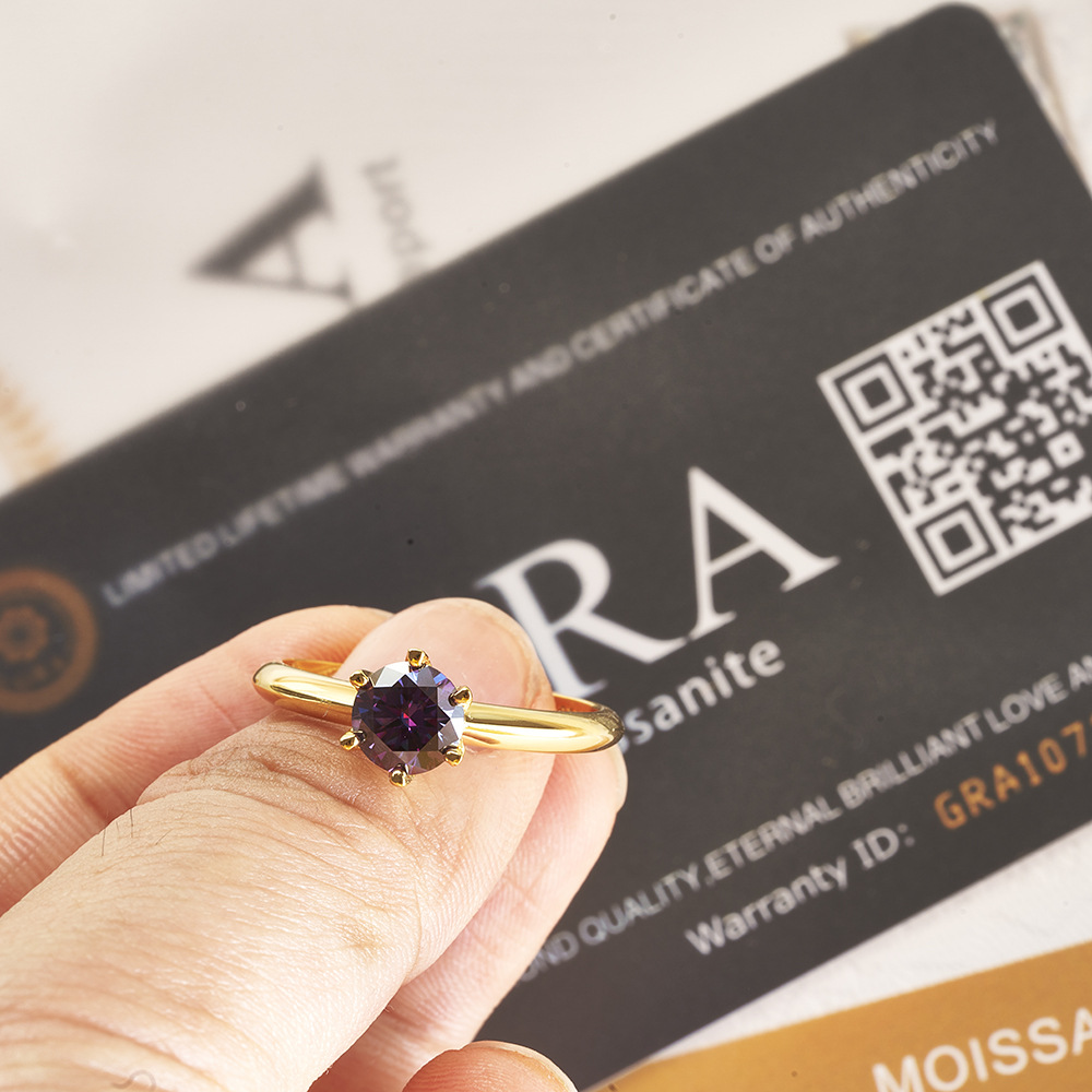 Clásico de seis garras 1 / 2 / 3 quilates de importación de Estados Unidos galvanizado azul púrpura anillo de diamante de oro 18K anillo de color