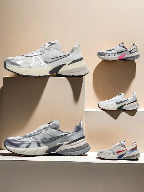 ネット面の新型v 2k Run Runtekk 3xlレトロなお父さんの靴のバドミントンの靴の男女の運動のランニングシューズ|undefined