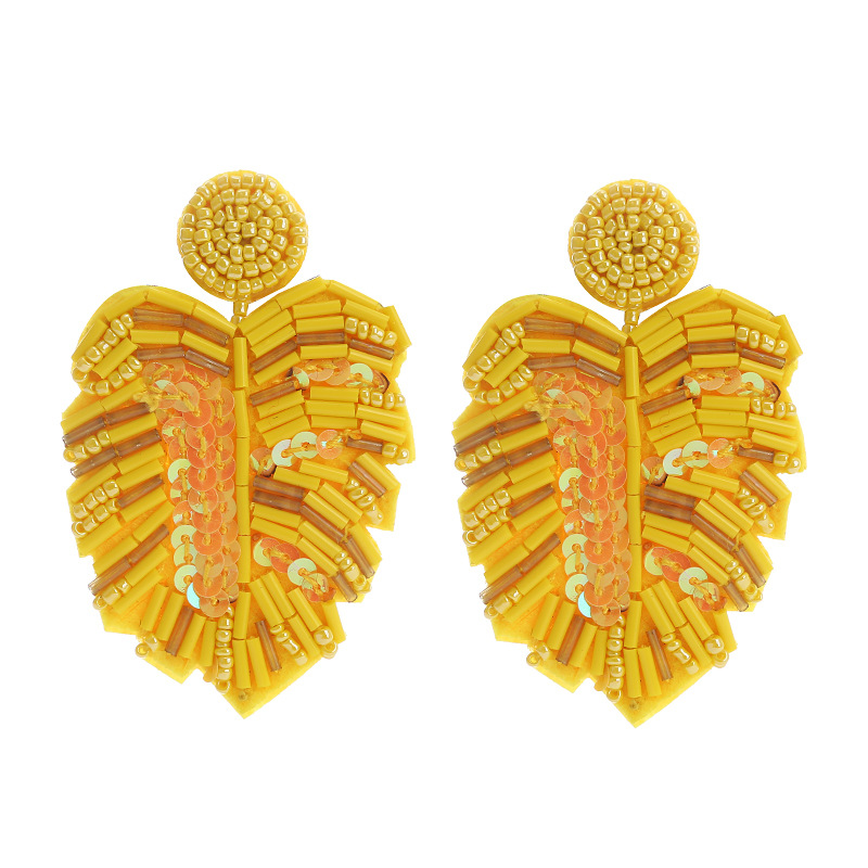 1 Pair Fashion Leaf Seed Bead Handmade Women's Drop Earrings display picture 5