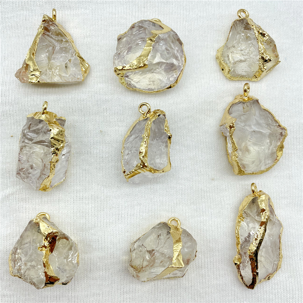 Al por mayor gema natural de cristal oro borde amorfo colgante collar accesorios DIY simple estilo europeo y americano