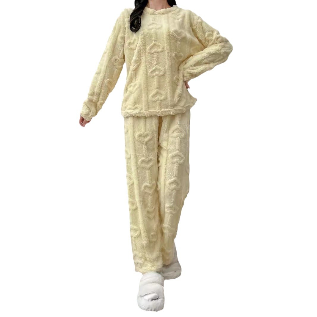 2024 플란넬 가을과 겨울 봉제 사랑 자카드 잠옷 여성의 두꺼운 산호 양털 플러스 사이즈 홈 세트