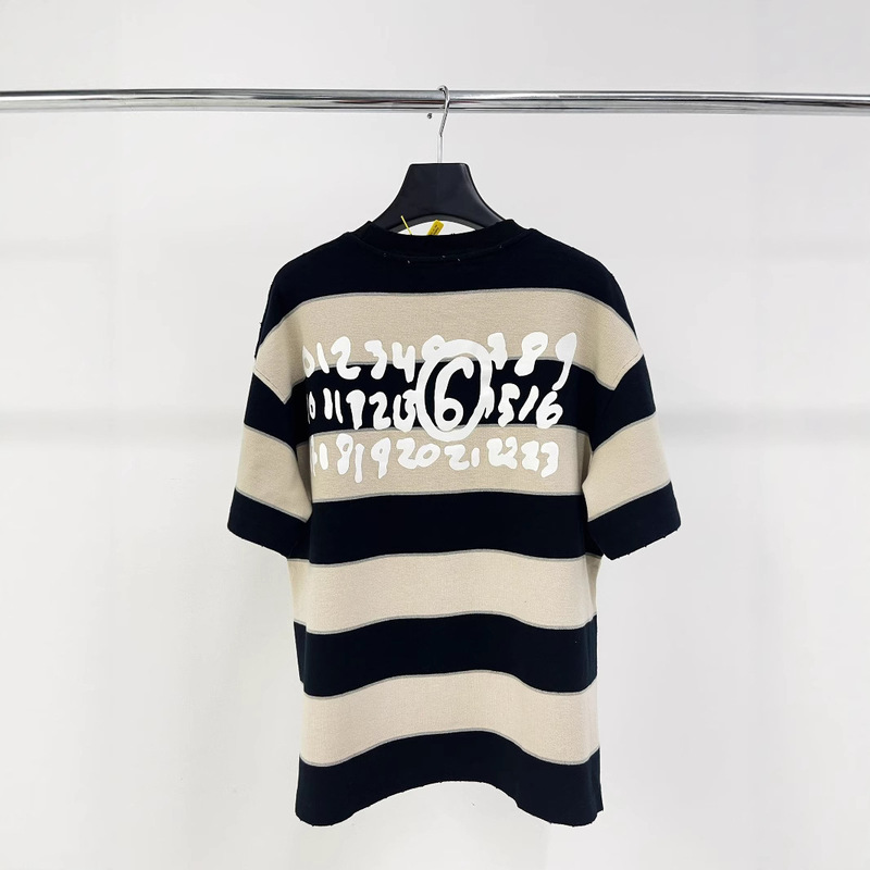 25 New Margiela Mm6 Distressed Bread Pattern Logo Printed Stripesd Short-Sleeved T-Shirts for Men and Women