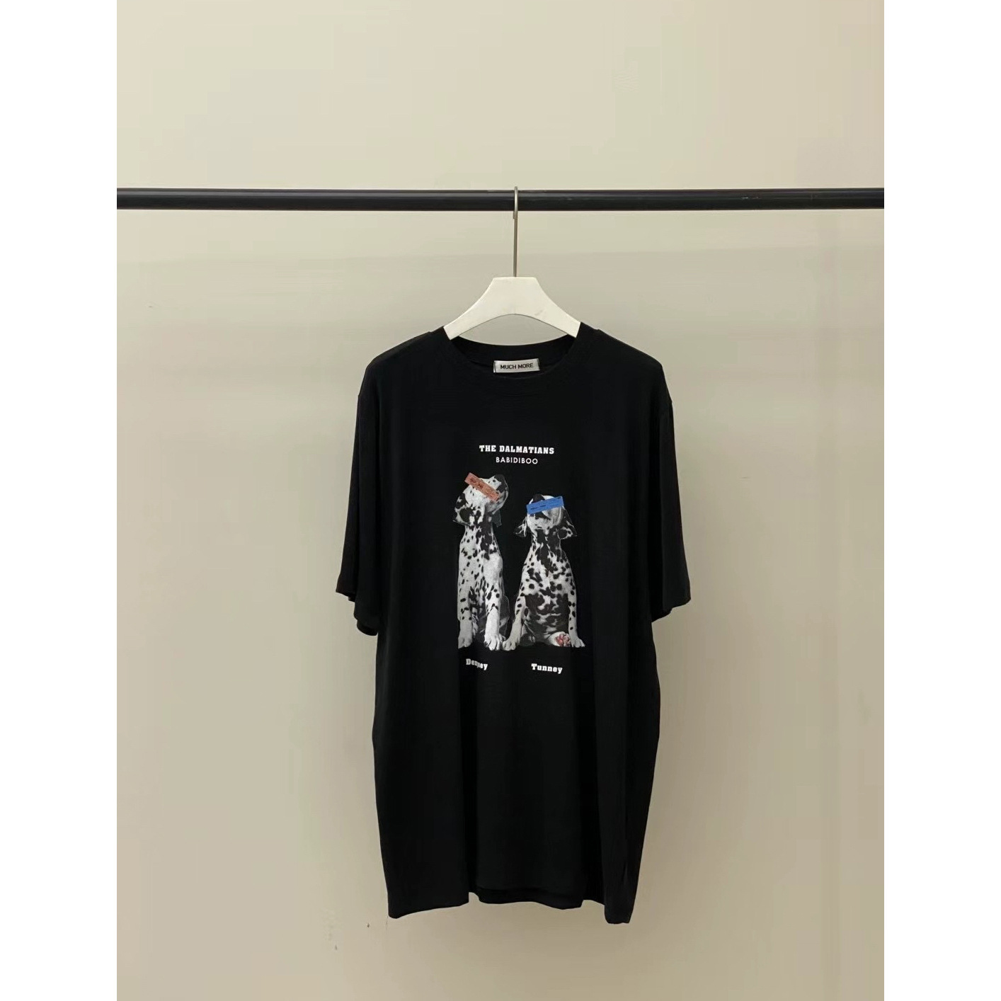 今なら2025年夏新作韓国デザイナーマッチm*reカジュアルドッグレタープリント半袖Tシャツ