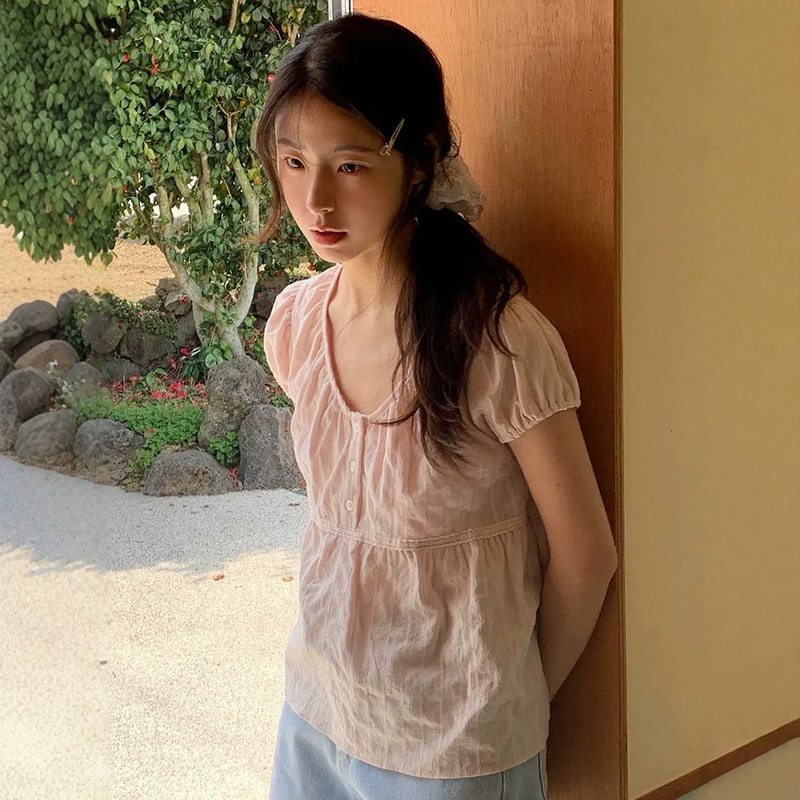 Now Available: Tengjie/Zhao Meiyuan's Same Style Korean Designer Lace V-Neck Short-Sleeve Shirt, Sweet Korean-Style Top Now Available: Tengjie/Zhao Meiyuan's Same Style Korean Designer Lace V-Neck Short-Sleeve Shirt, Sweet Korean-Style Top