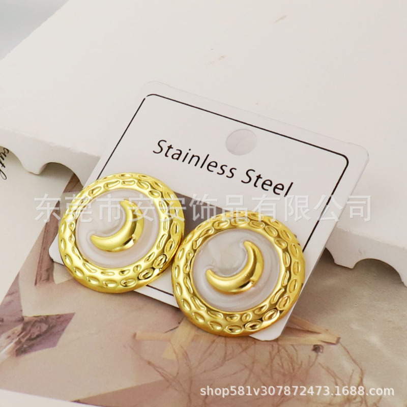 跨境轻奢高级感不锈钢方形白色滴釉爱心耳环女小巧精致时尚耳钉|undefined