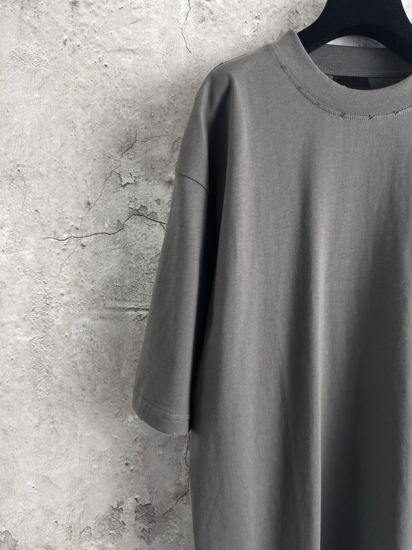 正規バージョン在庫あり高品質BL新コーラ破壊半袖Tシャツルーズフィット男女兼用|undefined