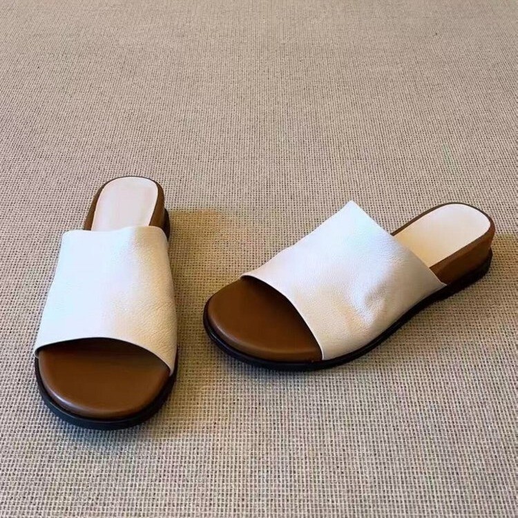 Sheepskin Version of French Retro Flat Slippers for Women, Simple and Versatile Summer Slippers with Soft Soles and Comfortable Slip-Ons