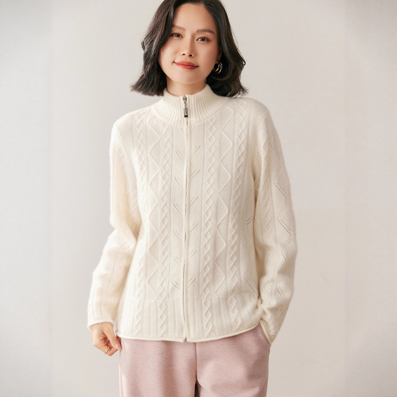 High-End Designer Cashmere Cardigan for Women, Half-High Collar, Thickened, Loose Knit Cable Diamond Sweater Jacket Top High-End Designer Cashmere Cardigan for Women, Half-High Collar, Thickened, Loose Knit Cable Diamond Sweater Jacket Top