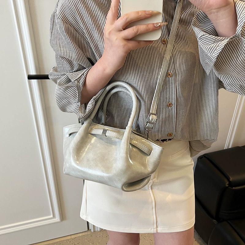 Capacious One-Shoulder Handbag, Structured Basket Silhouette, High-End Style