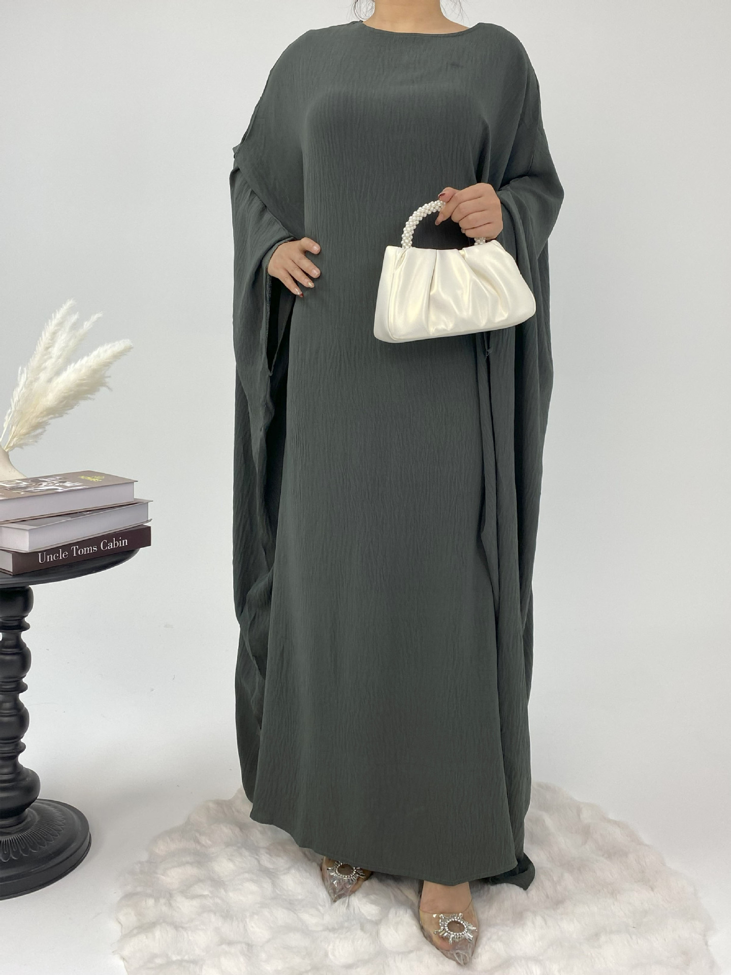 Brace, dress with sleeves, (Cross-border trading)