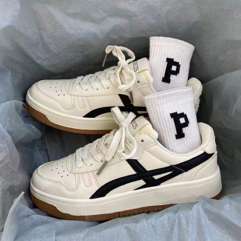 Retro cream white shoes for women ins trendy 2023 new style small Zhongde training shoes thick bottom all-match casual board shoes