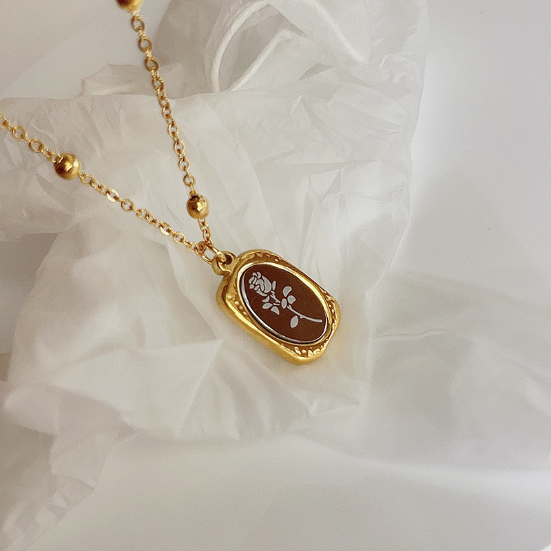 Women'S Gender Plating Design Fashion Flower Titanium Steel Plating Pendant Necklace 1 Piece
