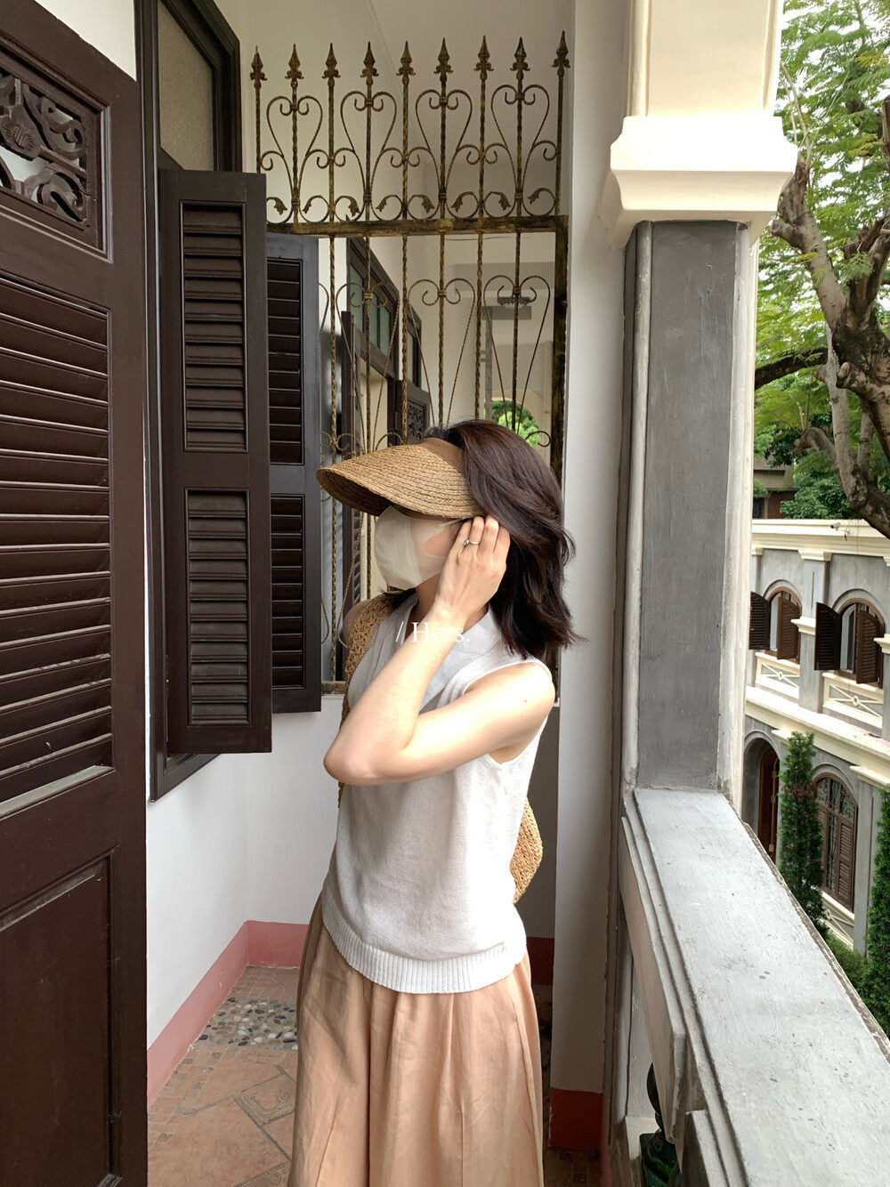 màu trắng