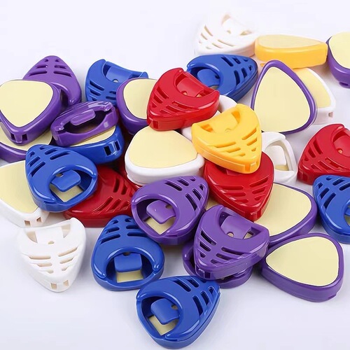 Guitar instrument accessories pick storage box guitar pick box ukulele pick mixed color acoustic guitar shrapnel box