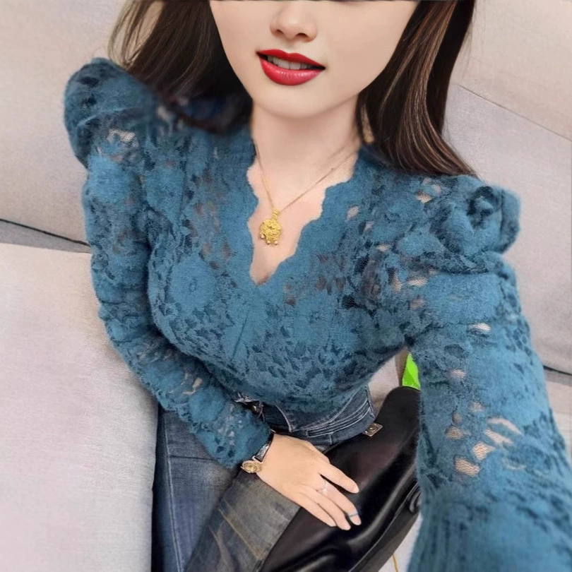 Французская сексуальная полая цветочная кружевная рубашка с v-образным вырезом