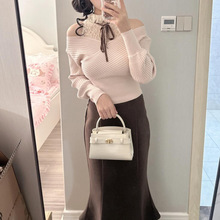 日系穿搭假两件露肩毛衣针织上衣女春季新款时尚气质温柔上衣女