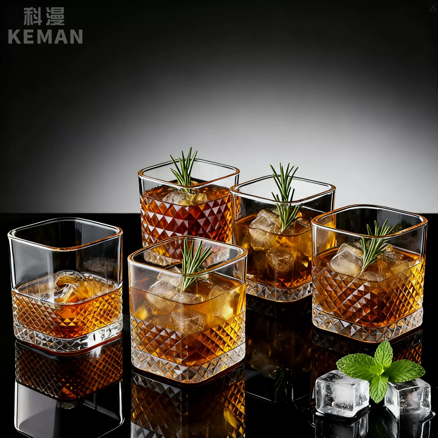 商用四方形啤酒杯高级感威士忌酒杯透明玻璃酒杯创意洋酒杯烈酒杯