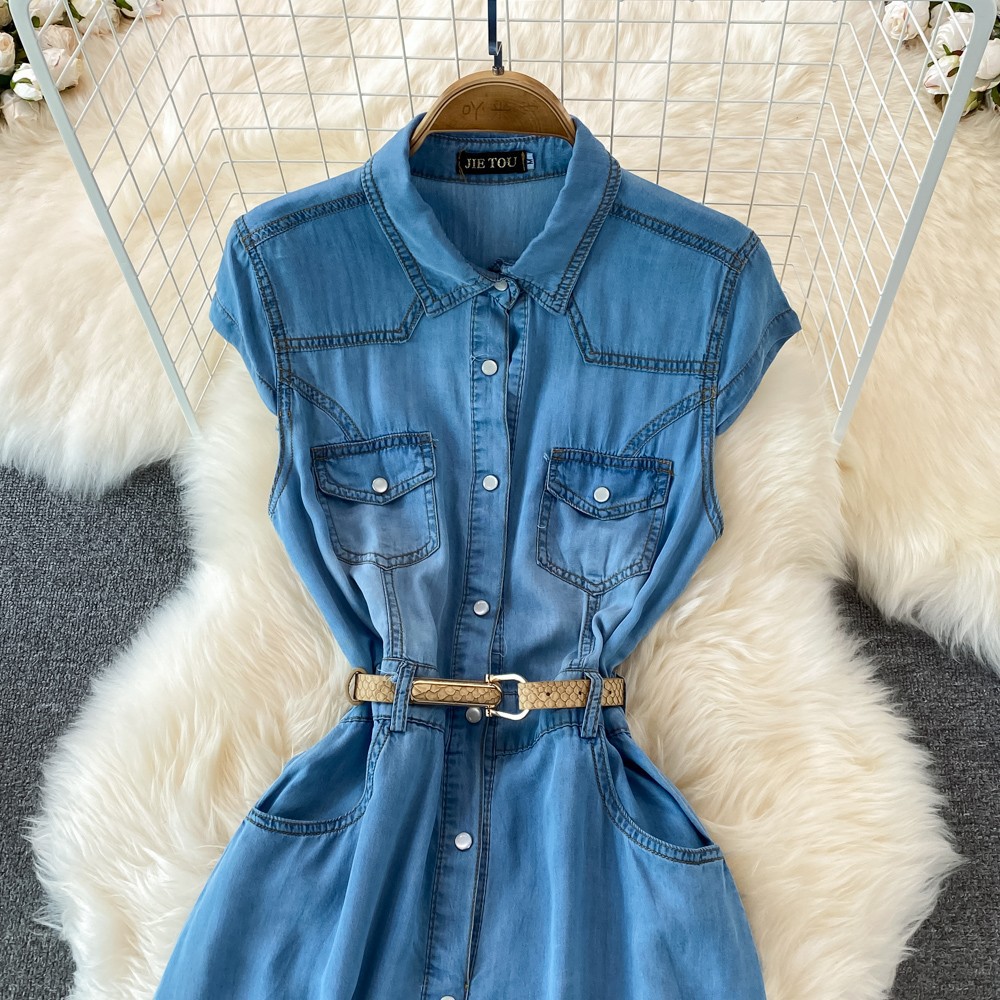 Fitted long skirt sleevless