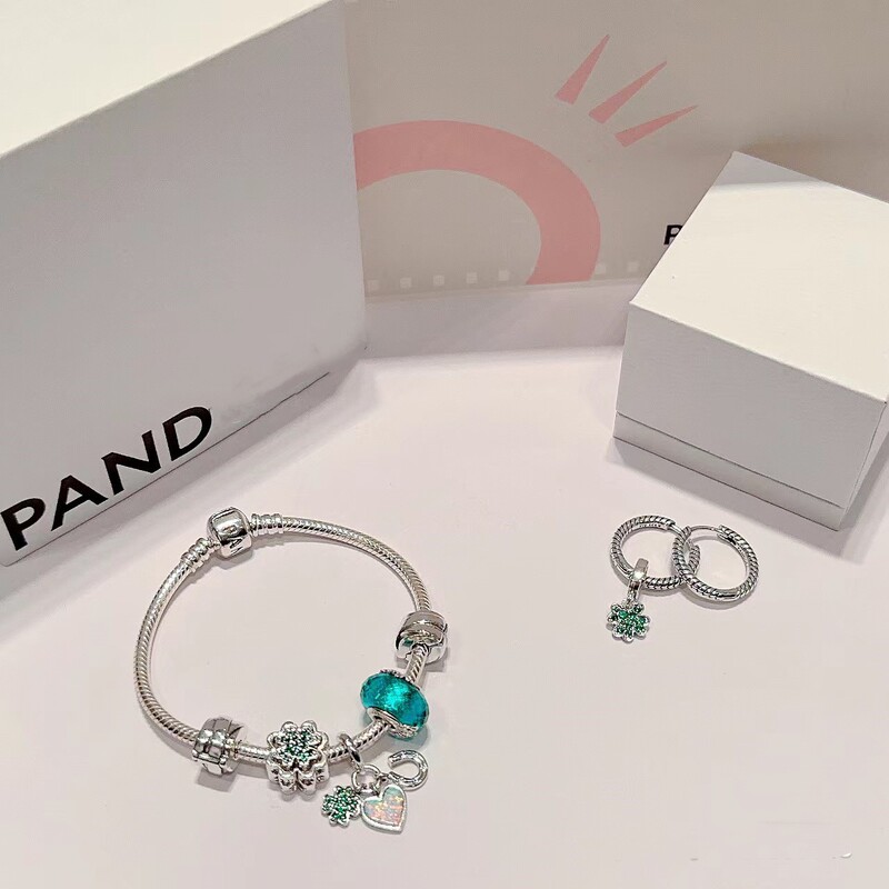 Pandora S925 sterling silver bracelet green Shining Beads pendant bracelet suit light luxury high-grade gift