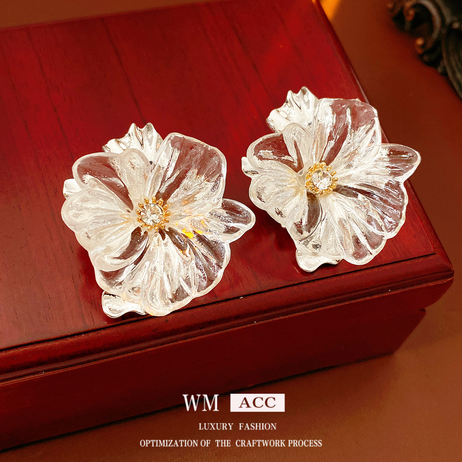 Temperamento floral exagerado orejas grandes personalidad femenina pendientes 2026 nuevo estilo explosivo retró francés pendientes lujosos de alto nivel
