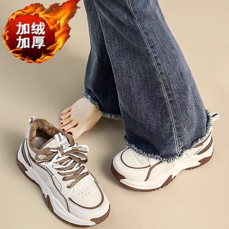 Zapatos de papá para mujeres 2025 nuevos zapatos de algodón calientes de invierno para mujeres zapatos deportivos casuales de suela gruesa