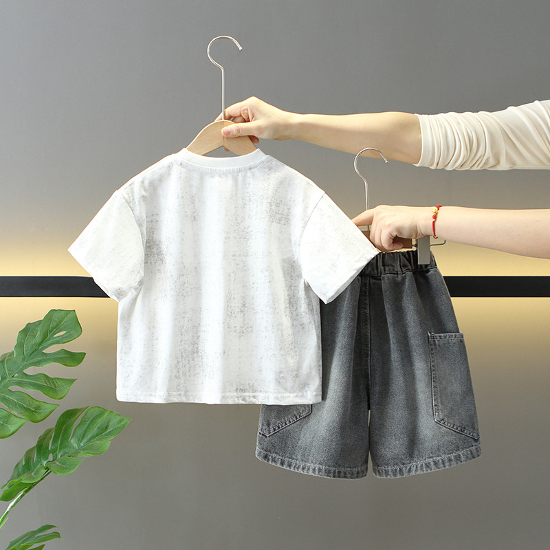 7913 traje de verano para niños 2025 nuevos pantalones cortos de mezclilla de moda para niños bebé verano versión coreana de dos piezas de moda