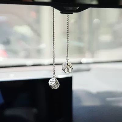 Avtomobil Aksesuarları Avtomobil Güzgü Kulonu Metal Zar Kulon